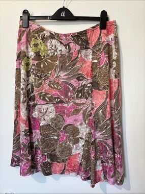 🎉4/30$🎉 Tribal Pink Brown Green Floral A-Line Skirt
